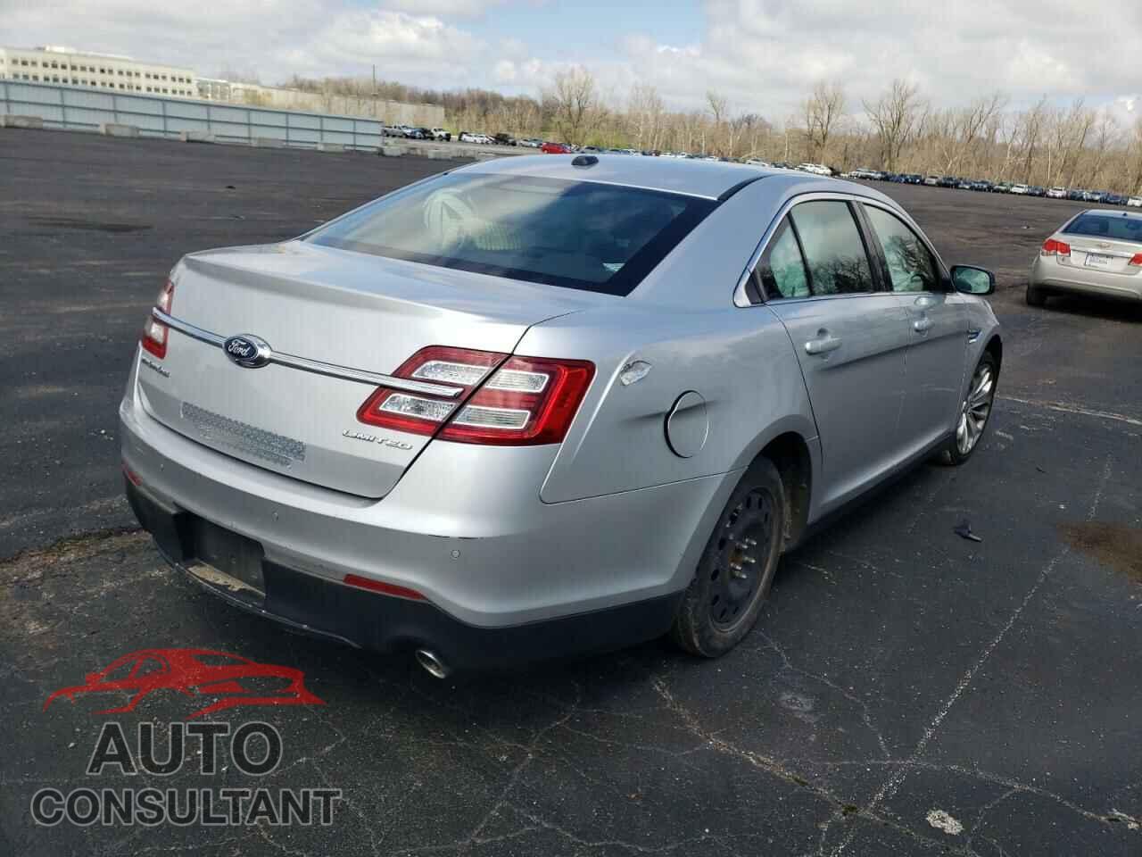 FORD TAURUS 2017 - 1FAHP2F83HG114820