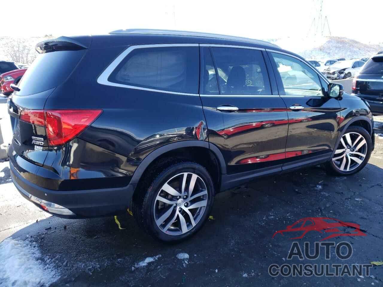 HONDA PILOT 2017 - 5FNYF6H95HB011287