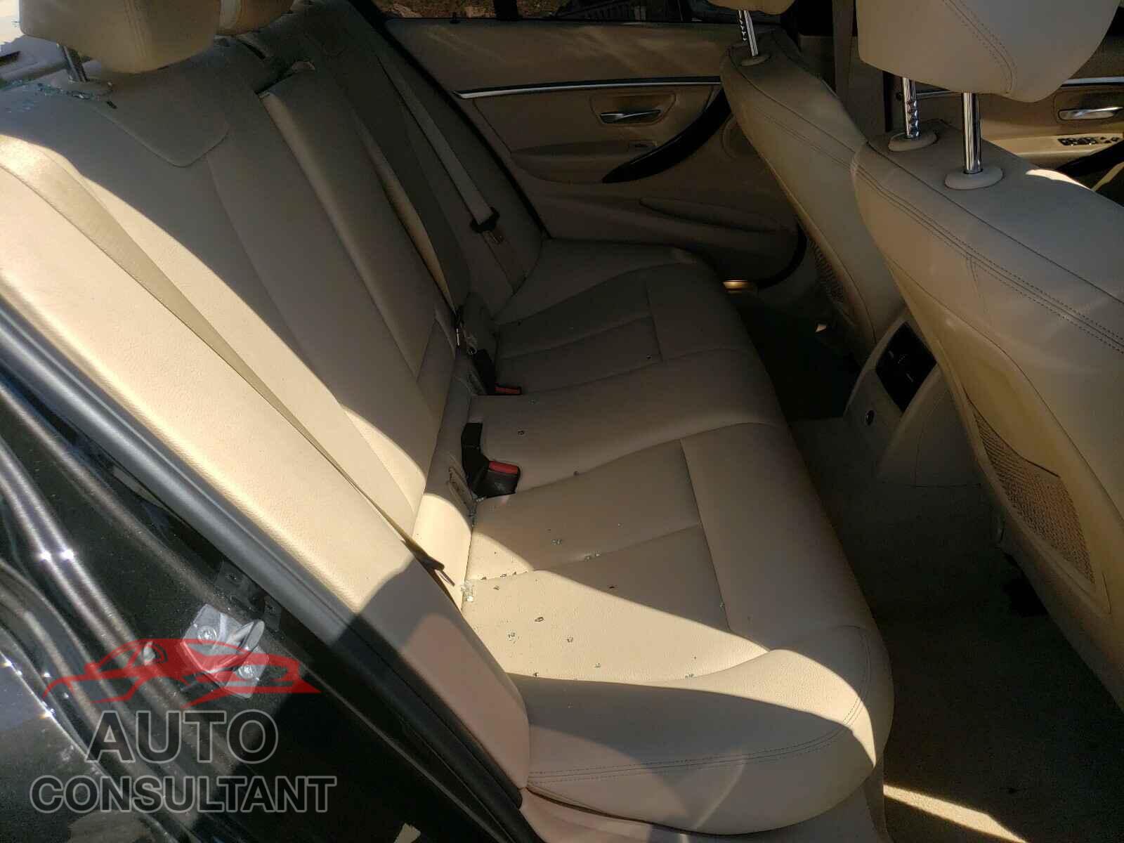 BMW 3 SERIES 2016 - WBA8E9G56GNU30457