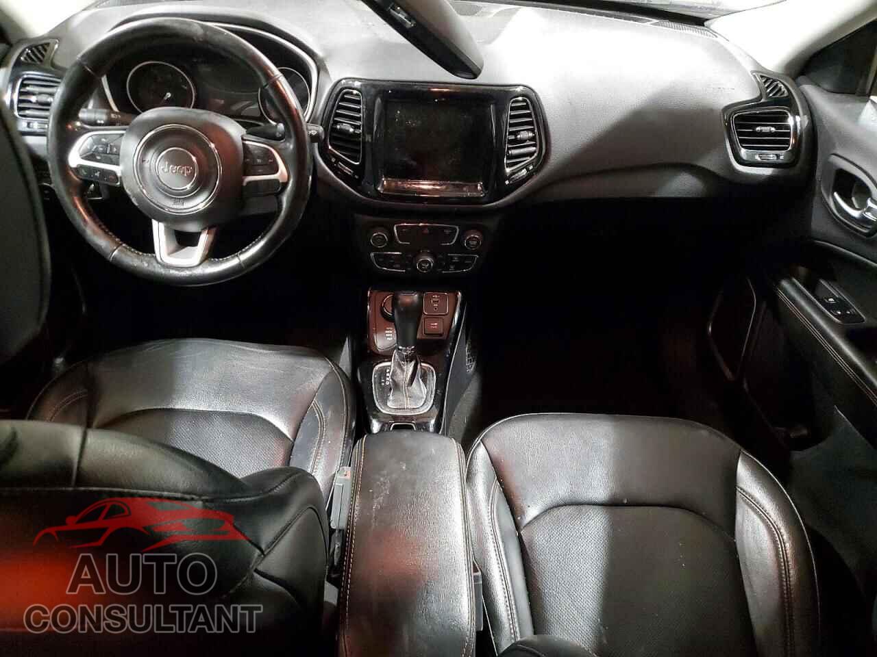 JEEP COMPASS 2020 - 3C4NJDCB7LT215356