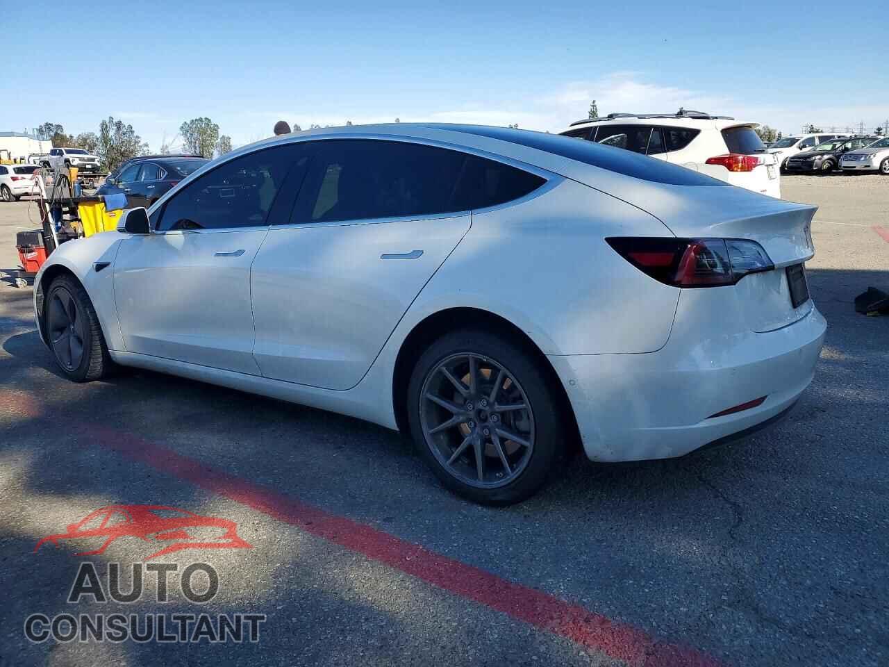 TESLA MODEL 3 2019 - 5YJ3E1EB4KF511164