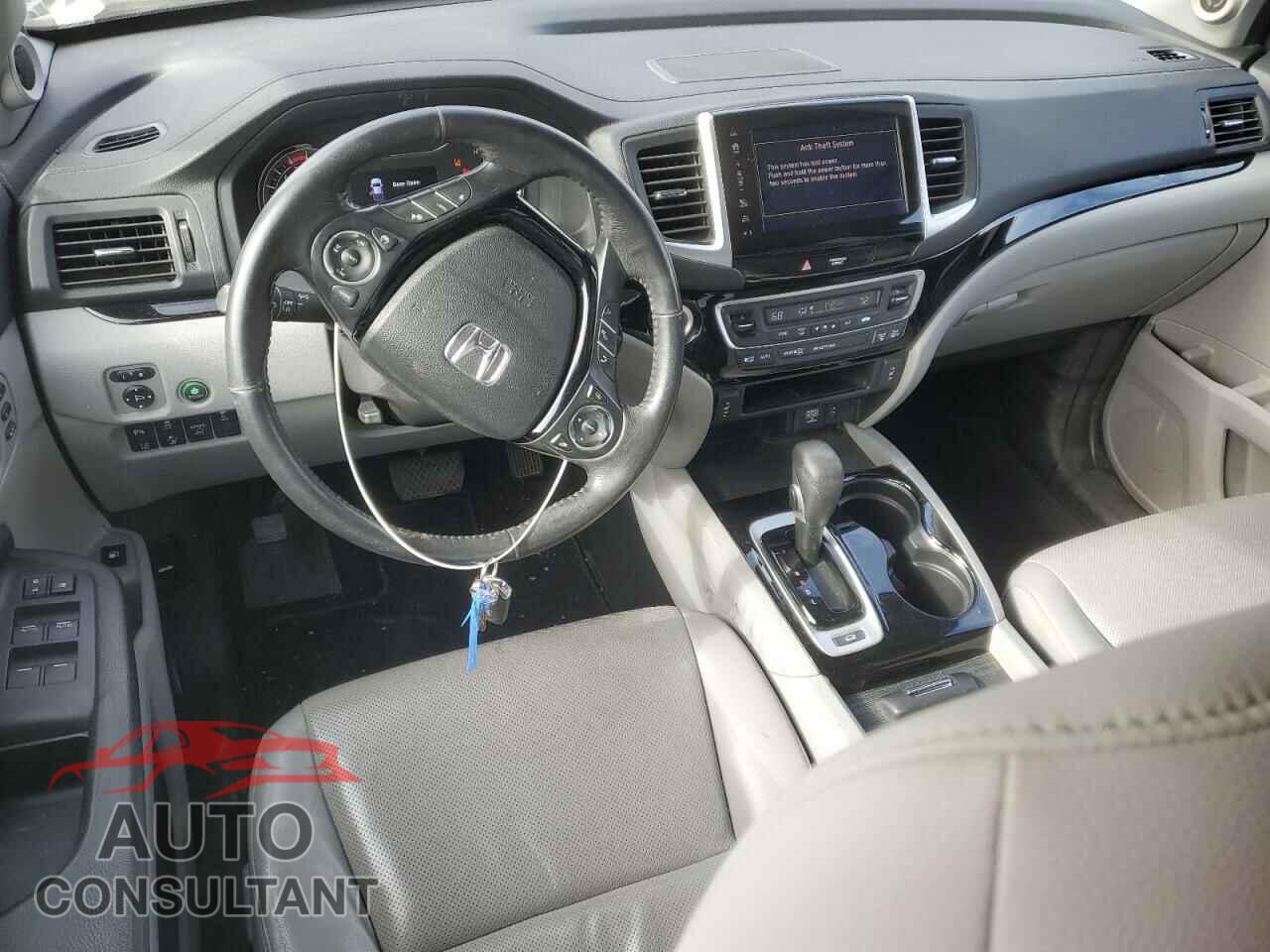 HONDA RIDGELINE 2018 - 5FPYK3F77JB010683