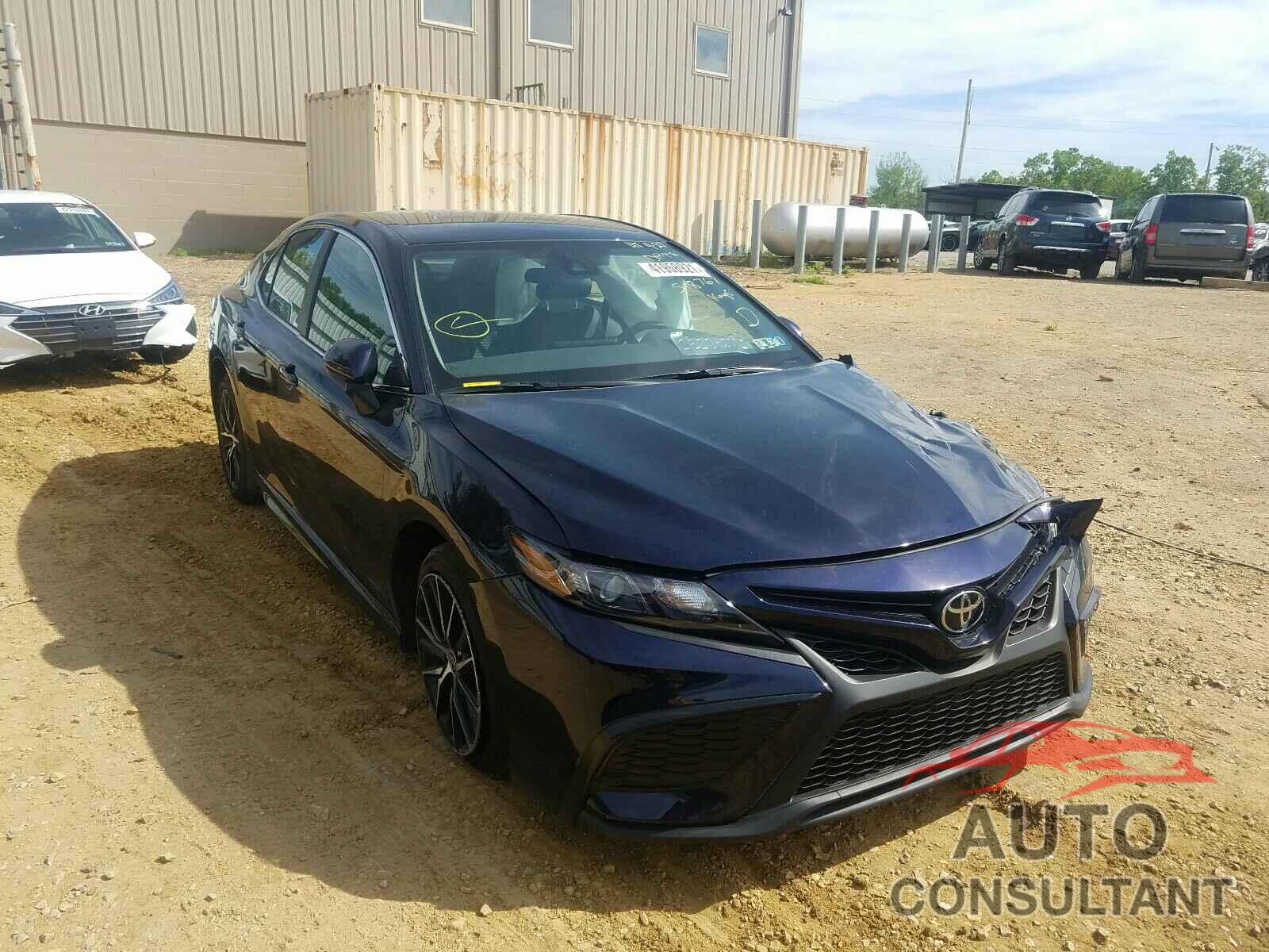 TOYOTA CAMRY 2021 - 4T1G11AK2MU518767