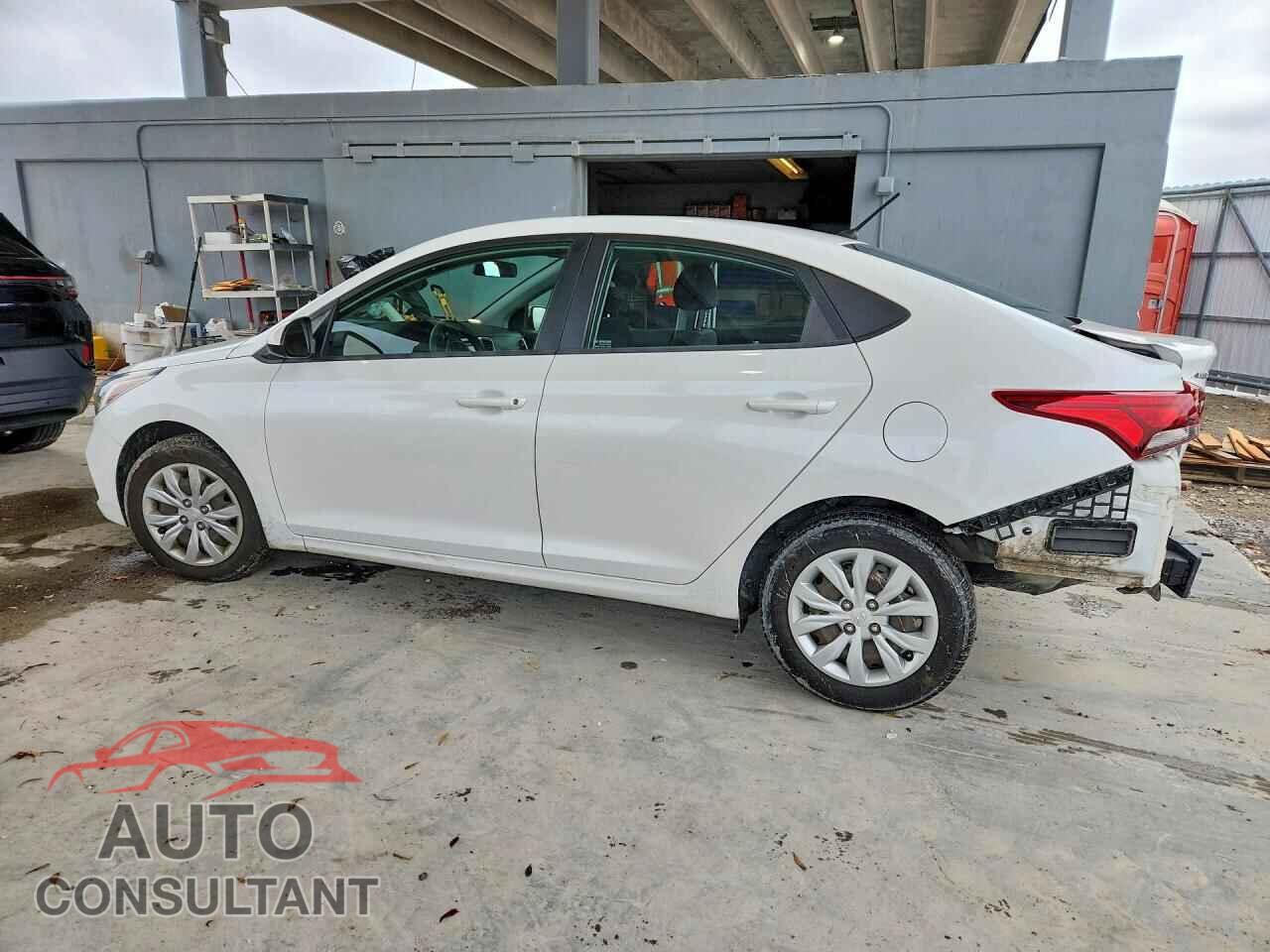 HYUNDAI ACCENT 2022 - 3KPC24A63NE177545