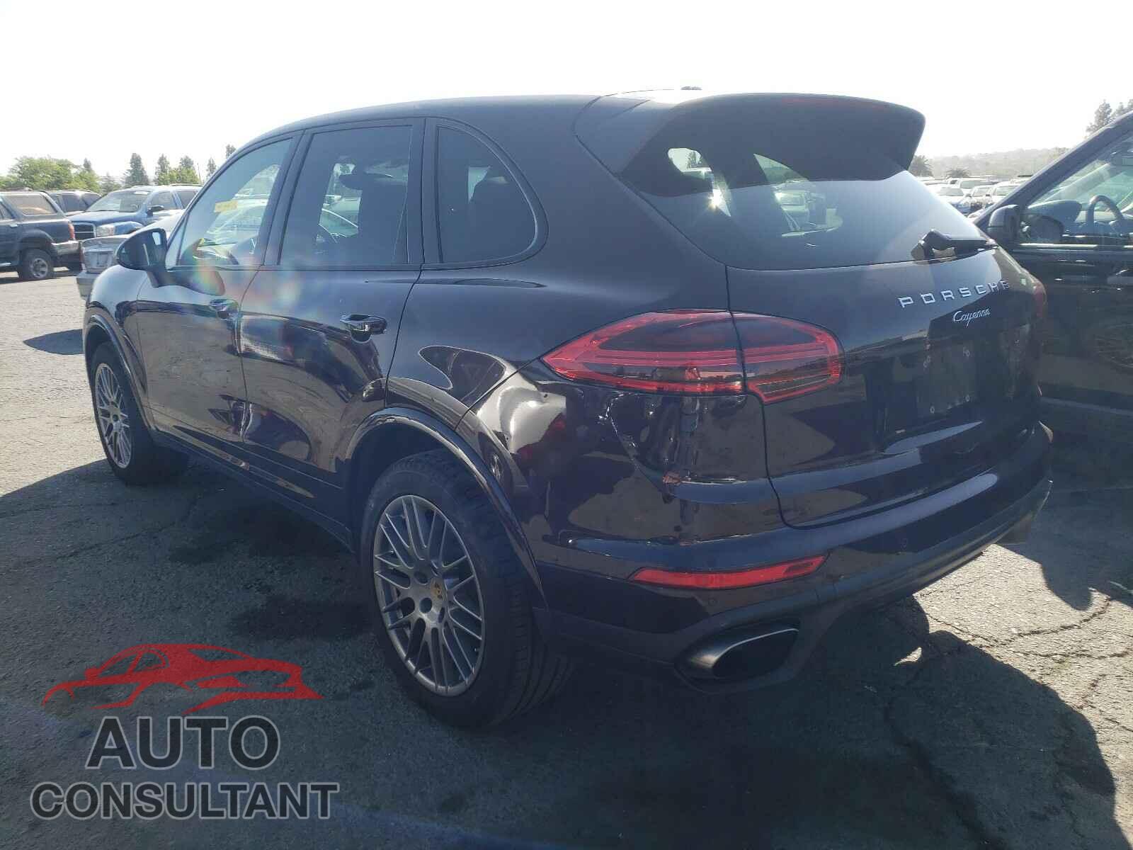 PORSCHE CAYENNE 2017 - WP1AA2A27HKA83034