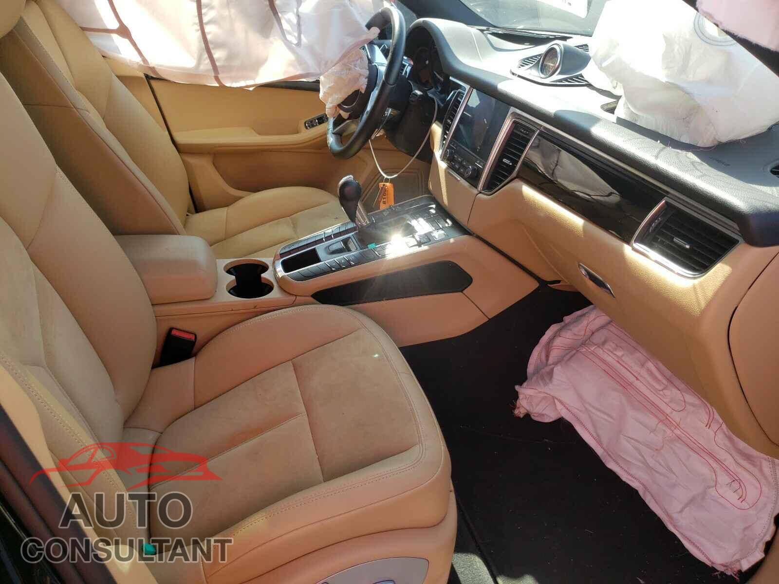 PORSCHE MACAN 2018 - WP1AA2A51JLB21738