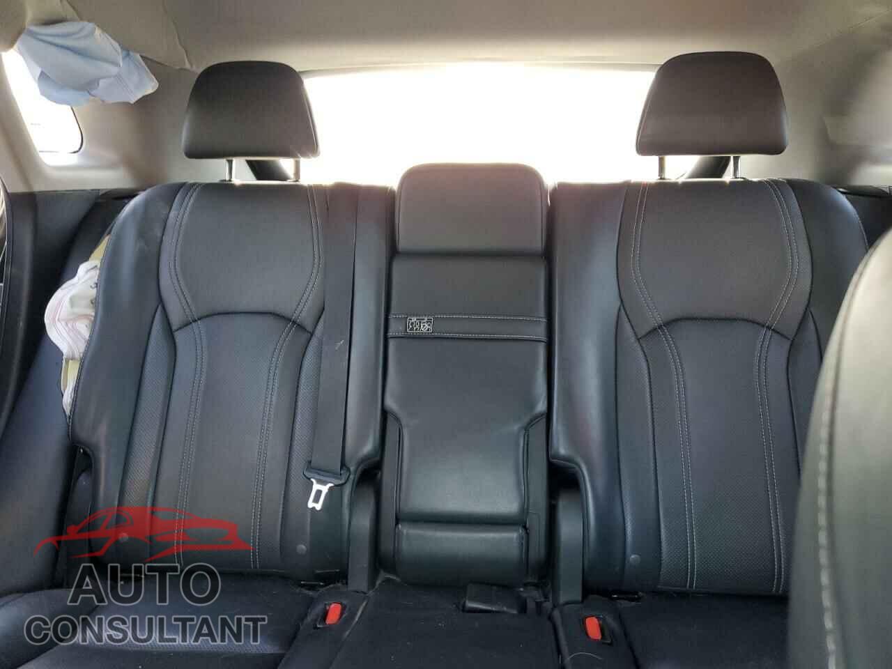 LEXUS RX450 2018 - 2T2BGMCA4JC021369