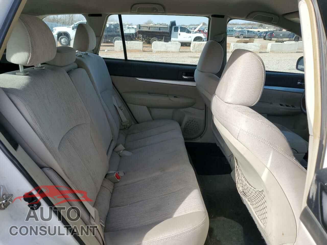 SUBARU OUTBACK 2013 - 4S4BRBAC0D3273796