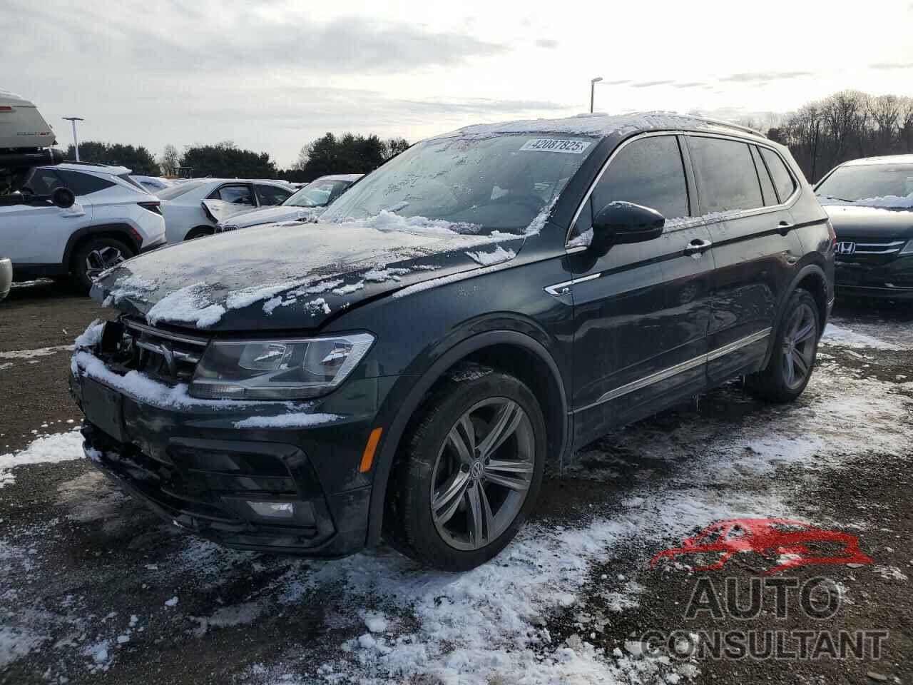 VOLKSWAGEN TIGUAN 2018 - 3VV2B7AX5JM144344