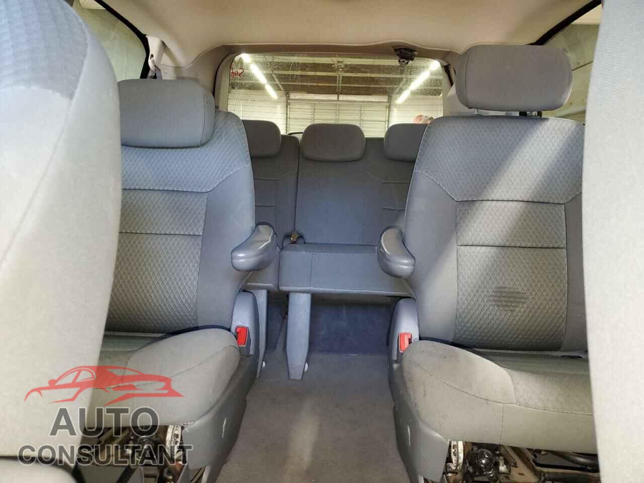 DODGE CARAVAN 2010 - 2D4RN5D16AR145059