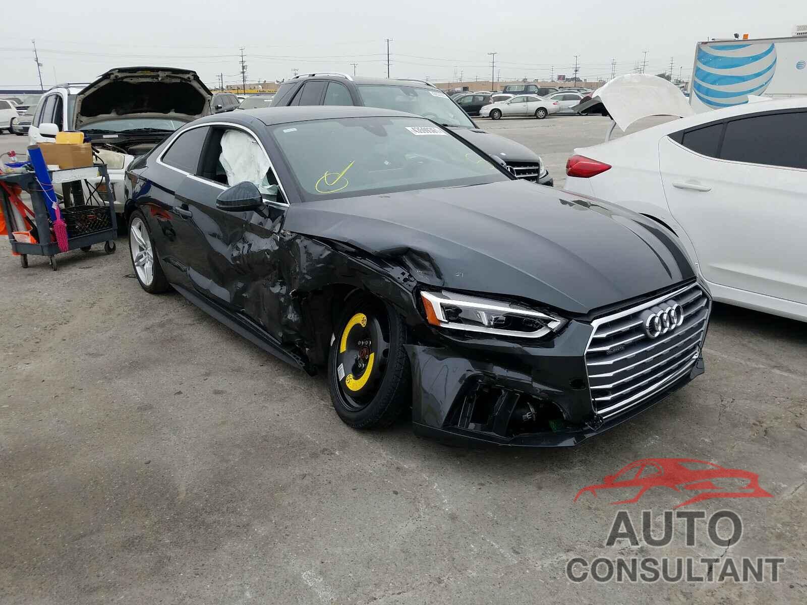 AUDI A5 2019 - WAUTNAF55KA008080