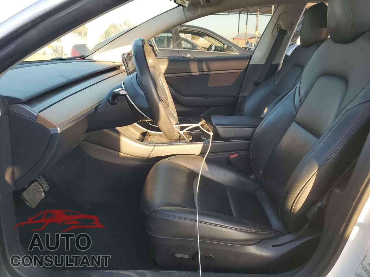 TESLA MODEL 3 2020 - 5YJ3E1EA9LF806446
