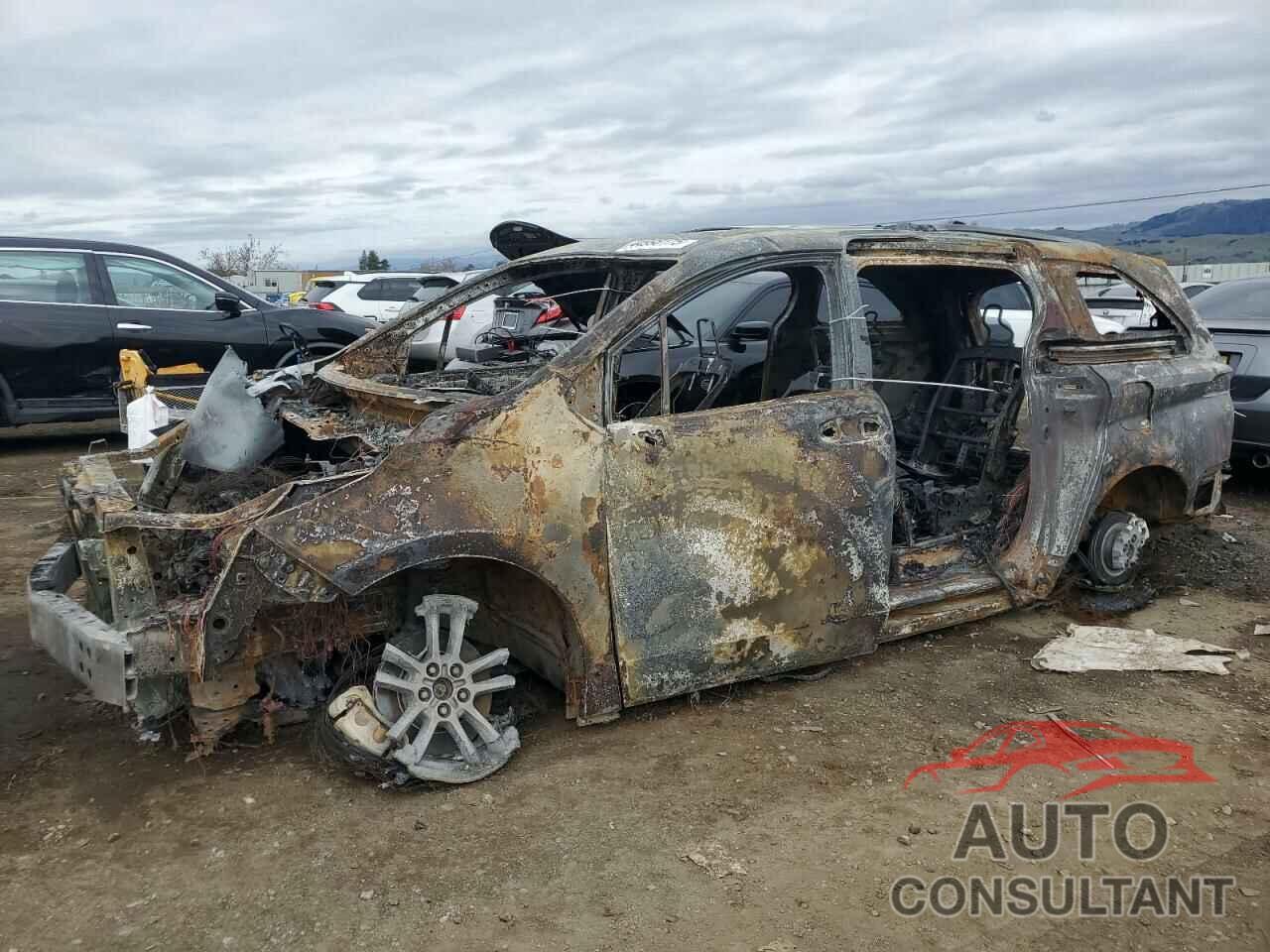 TOYOTA SIENNA 2025 - 5TDESKFC2SS157834