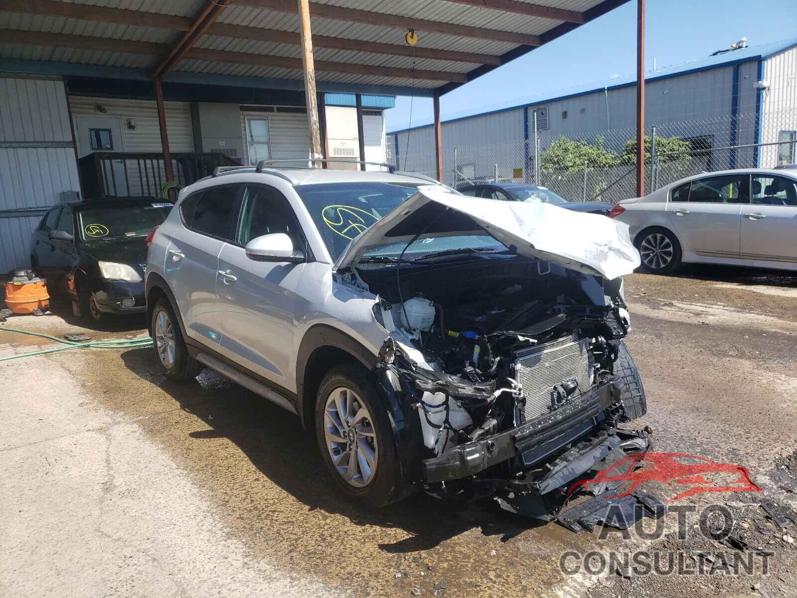 HYUNDAI TUCSON 2018 - KM8J3CA48JU738570