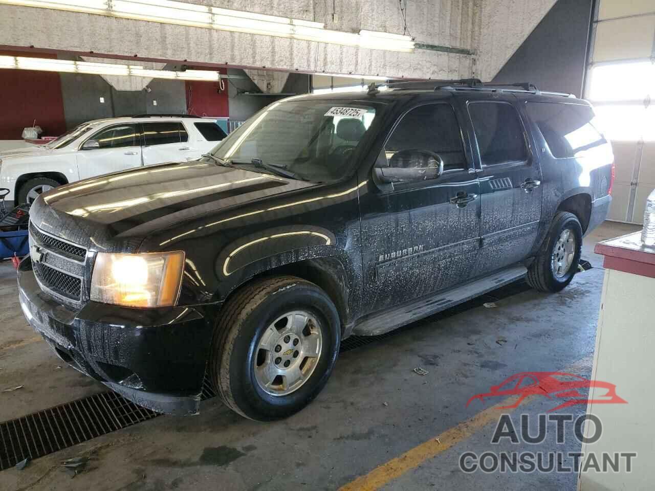 CHEVROLET SUBURBAN 2011 - 1GNSKJE33BR285763