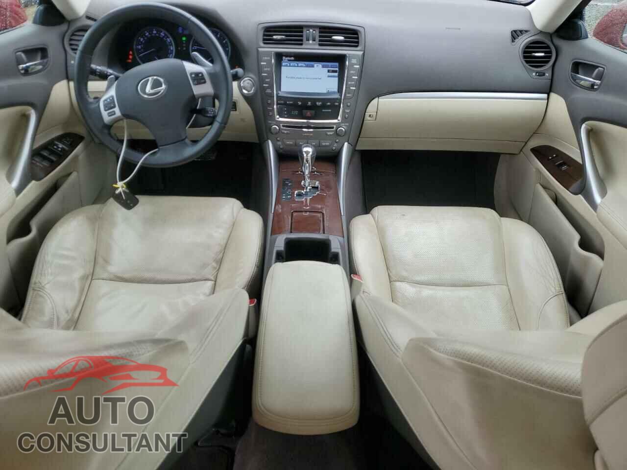LEXUS IS 2011 - JTHBF5C2XB5144760
