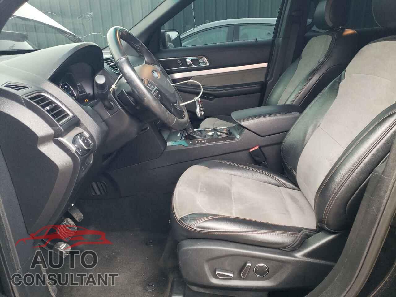 FORD EXPLORER 2017 - 1FM5K8D85HGA83650