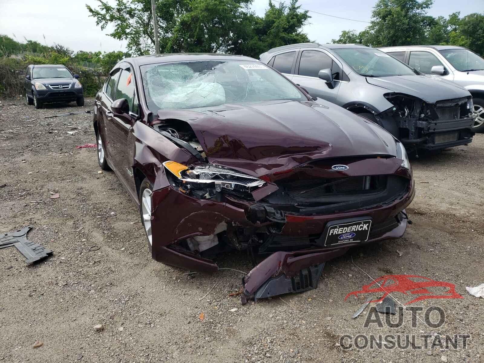 FORD FUSION 2017 - 3FA6P0SU7HR137170