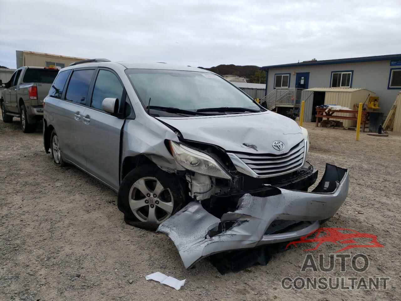 TOYOTA SIENNA 2017 - 5TDKZ3DC9HS896425