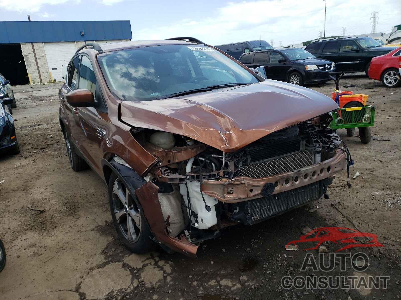 FORD ESCAPE 2017 - 1FMCU0GD0HUA12546
