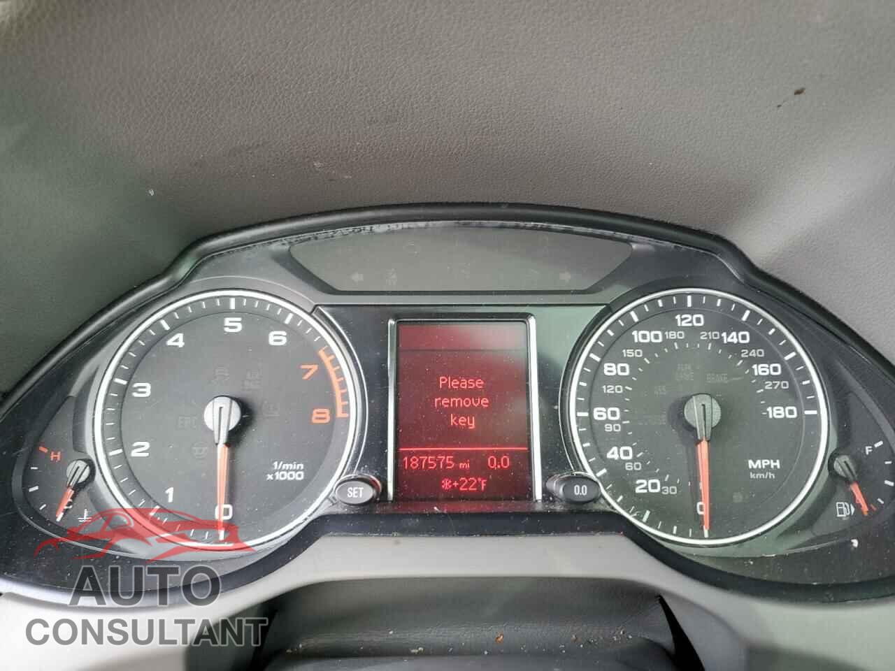 AUDI Q5 2012 - WA1LFAFP1CA096381