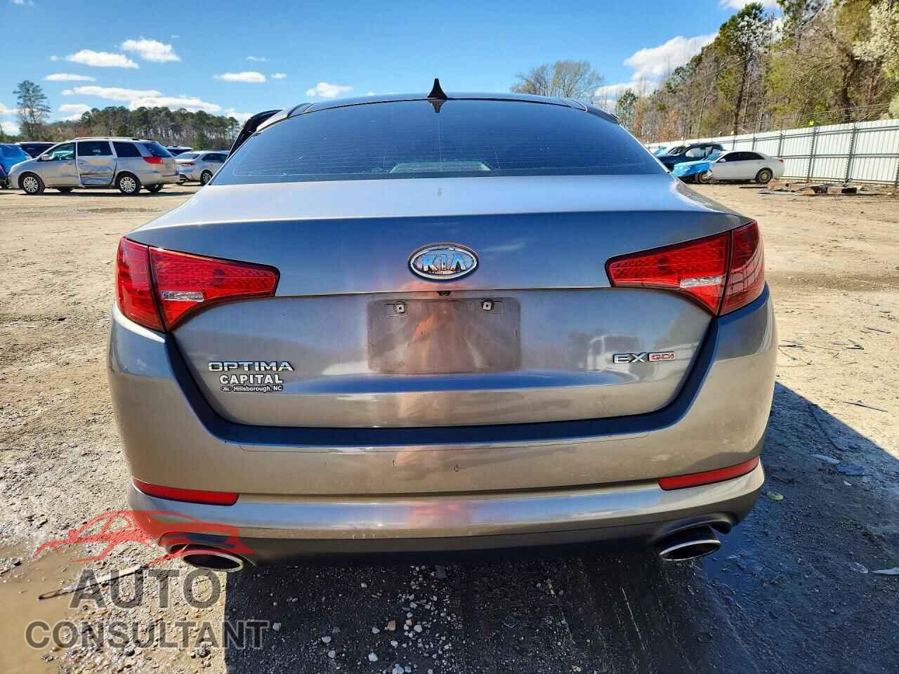 KIA OPTIMA 2012 - 5XXGN4A71CG085369