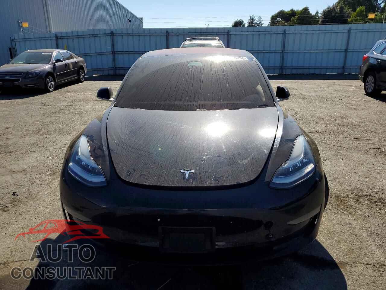 TESLA MODEL 3 2018 - 5YJ3E1EA4JF165817