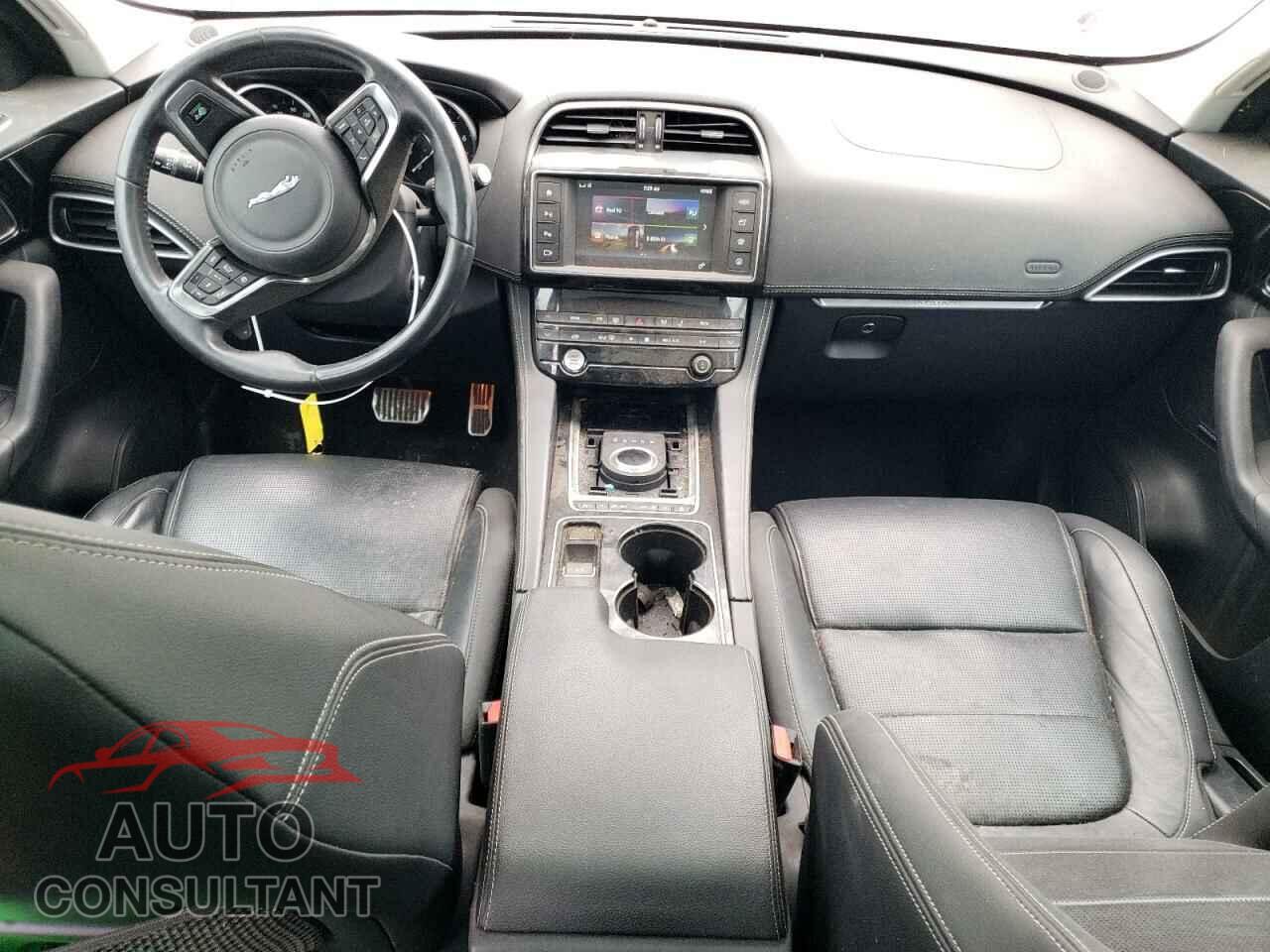 JAGUAR F-PACE 2017 - SADCL2BV9HA895488