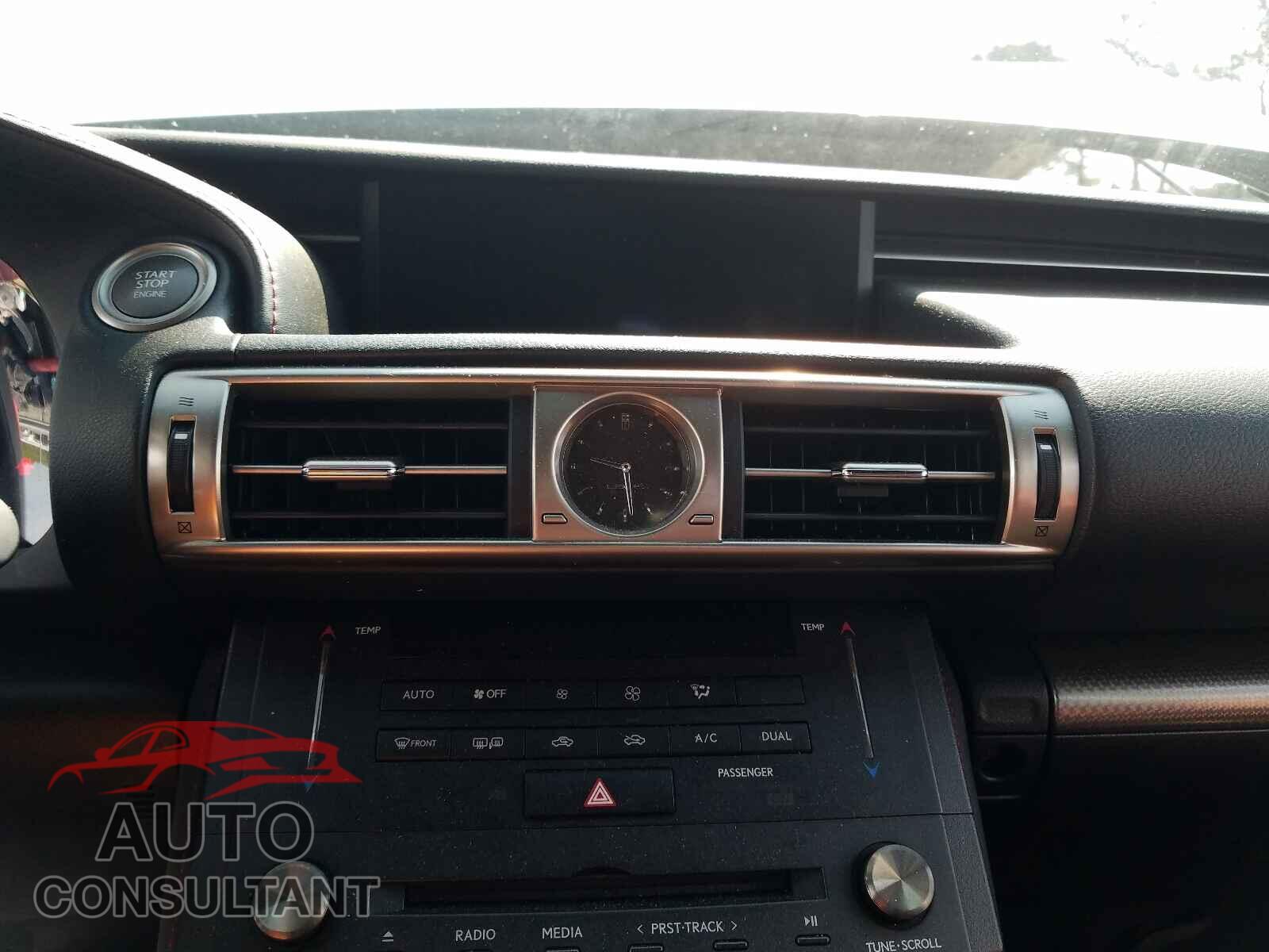 LEXUS IS 2016 - JTHCM1D22G5014173