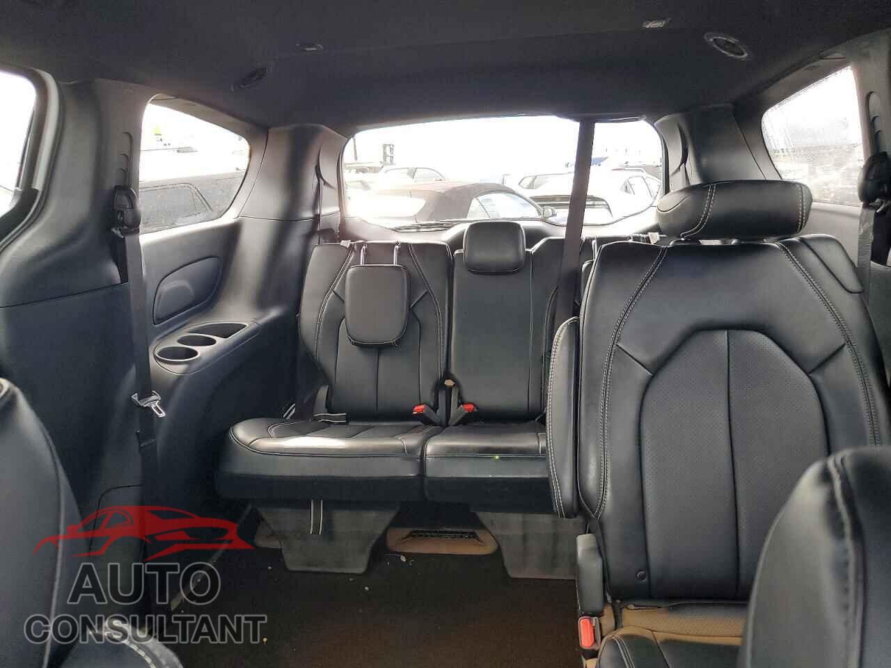CHRYSLER PACIFICA 2025 - 2C4RC1BG0SR611993