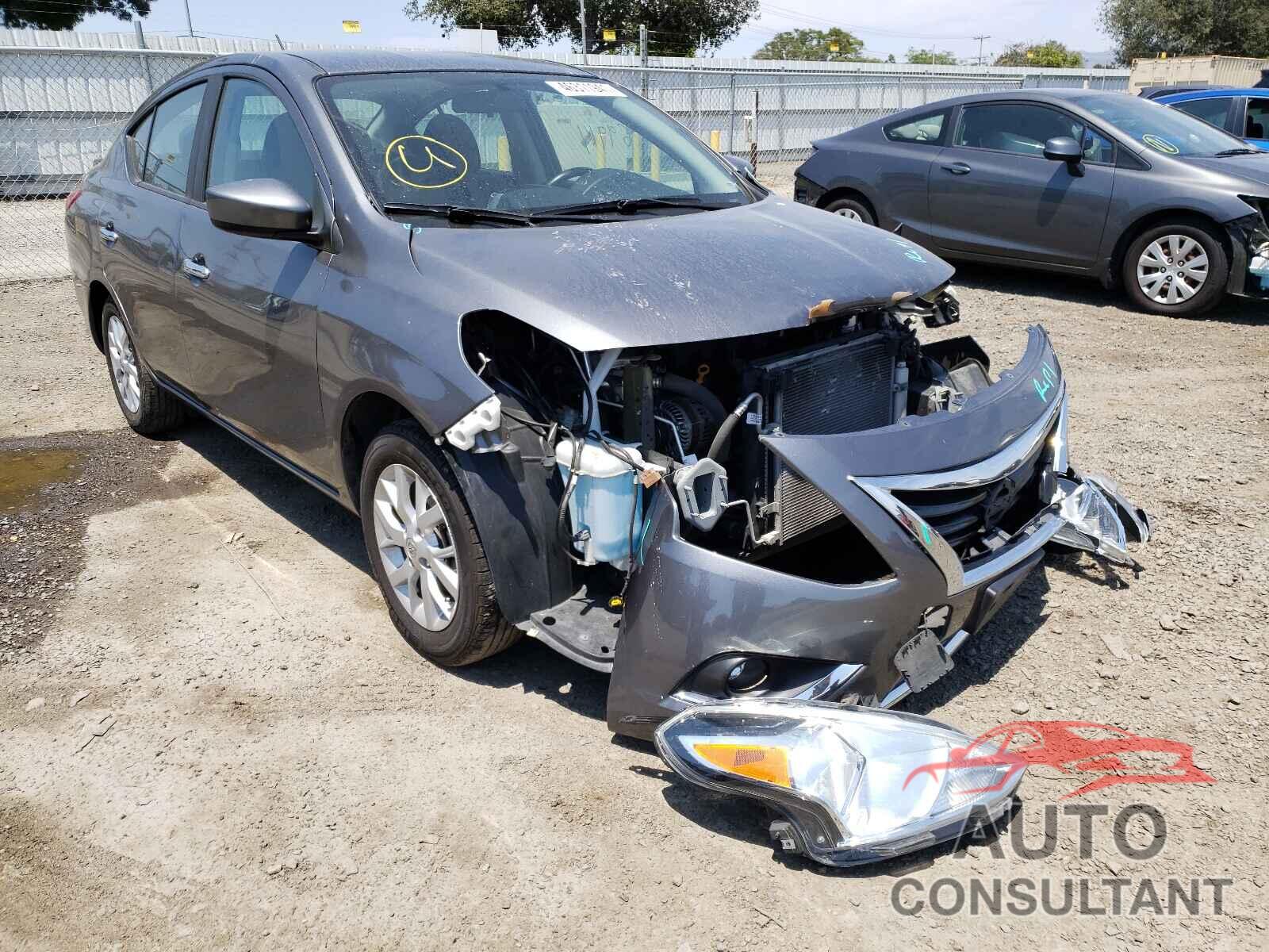 NISSAN VERSA 2018 - 3N1CN7AP6JL835689