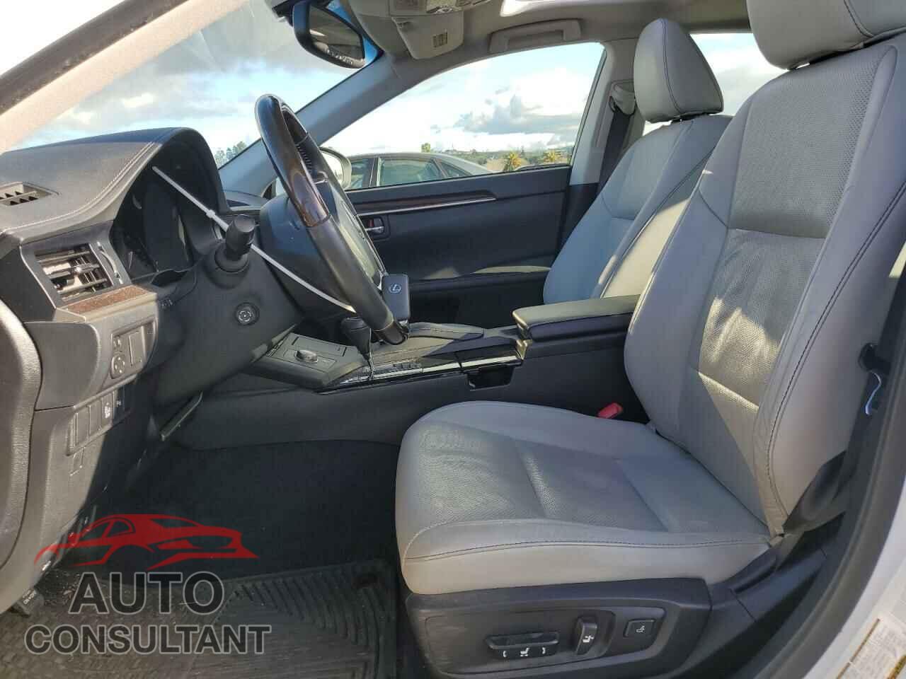 LEXUS ES350 2013 - JTHBK1GG2D2071107