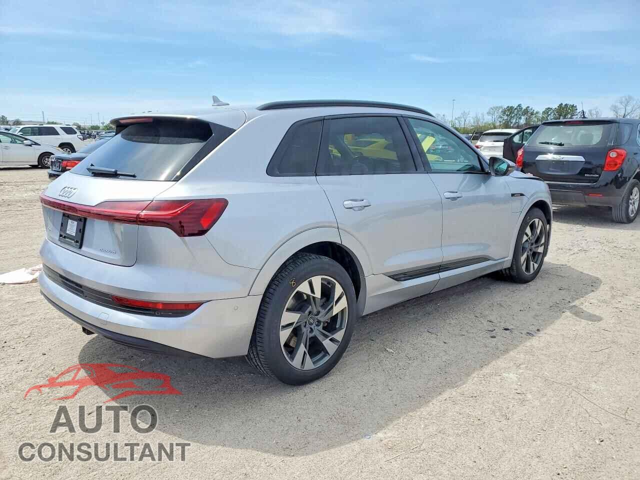 AUDI E-TRON 2021 - WA1AAAGE8MB031414