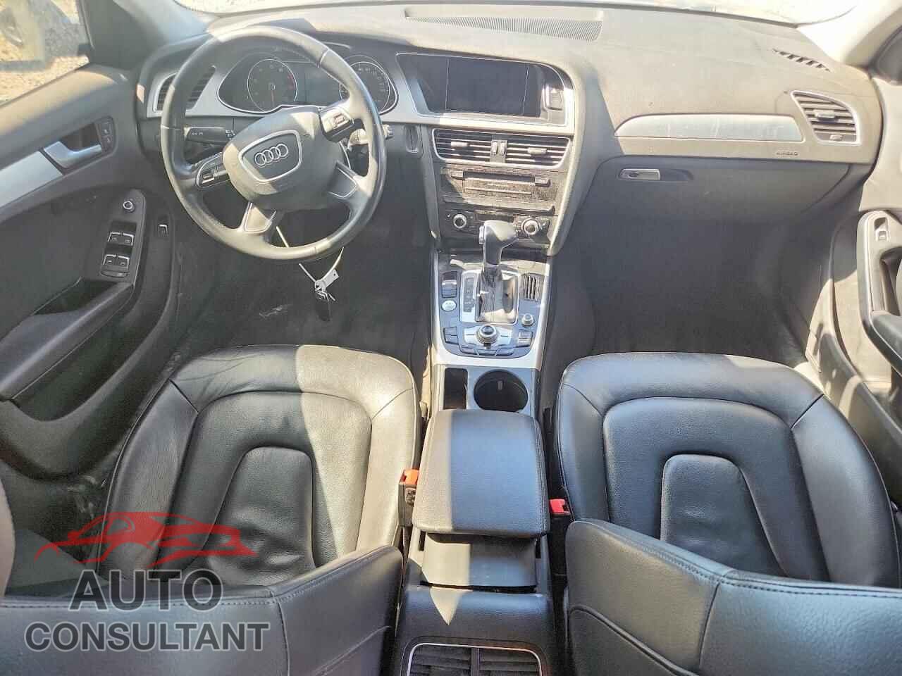 AUDI A4 2014 - WAUEFAFL8EN033587