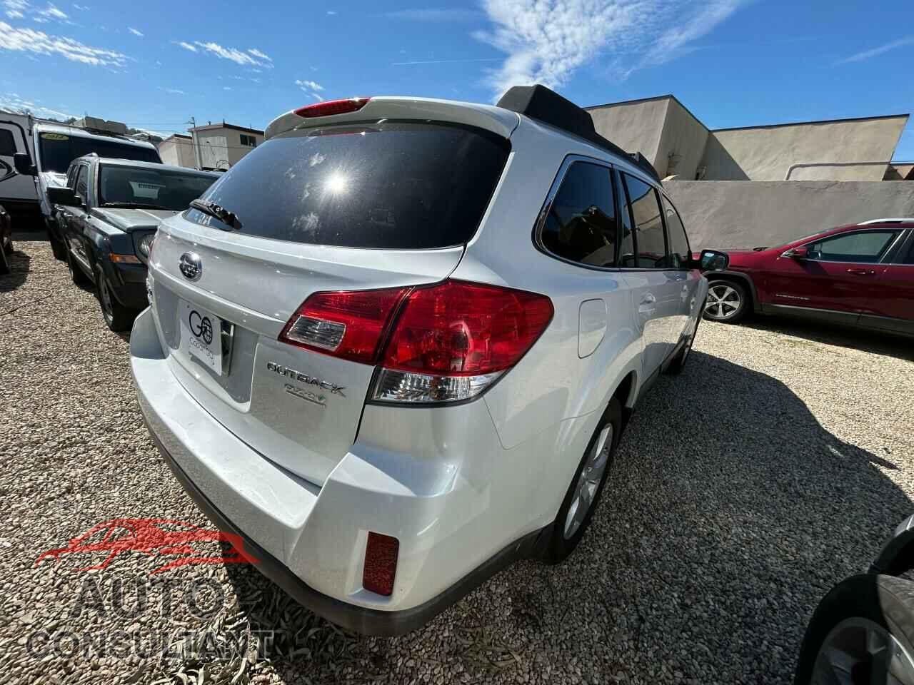 SUBARU OUTBACK 2011 - 4S4BRBCC8B3319787