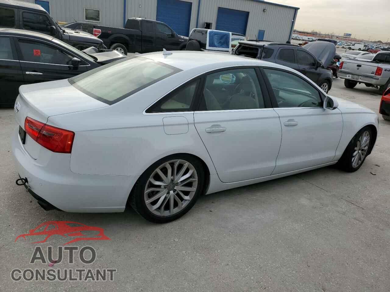 AUDI A6 2013 - WAUDFAFC1DN109497
