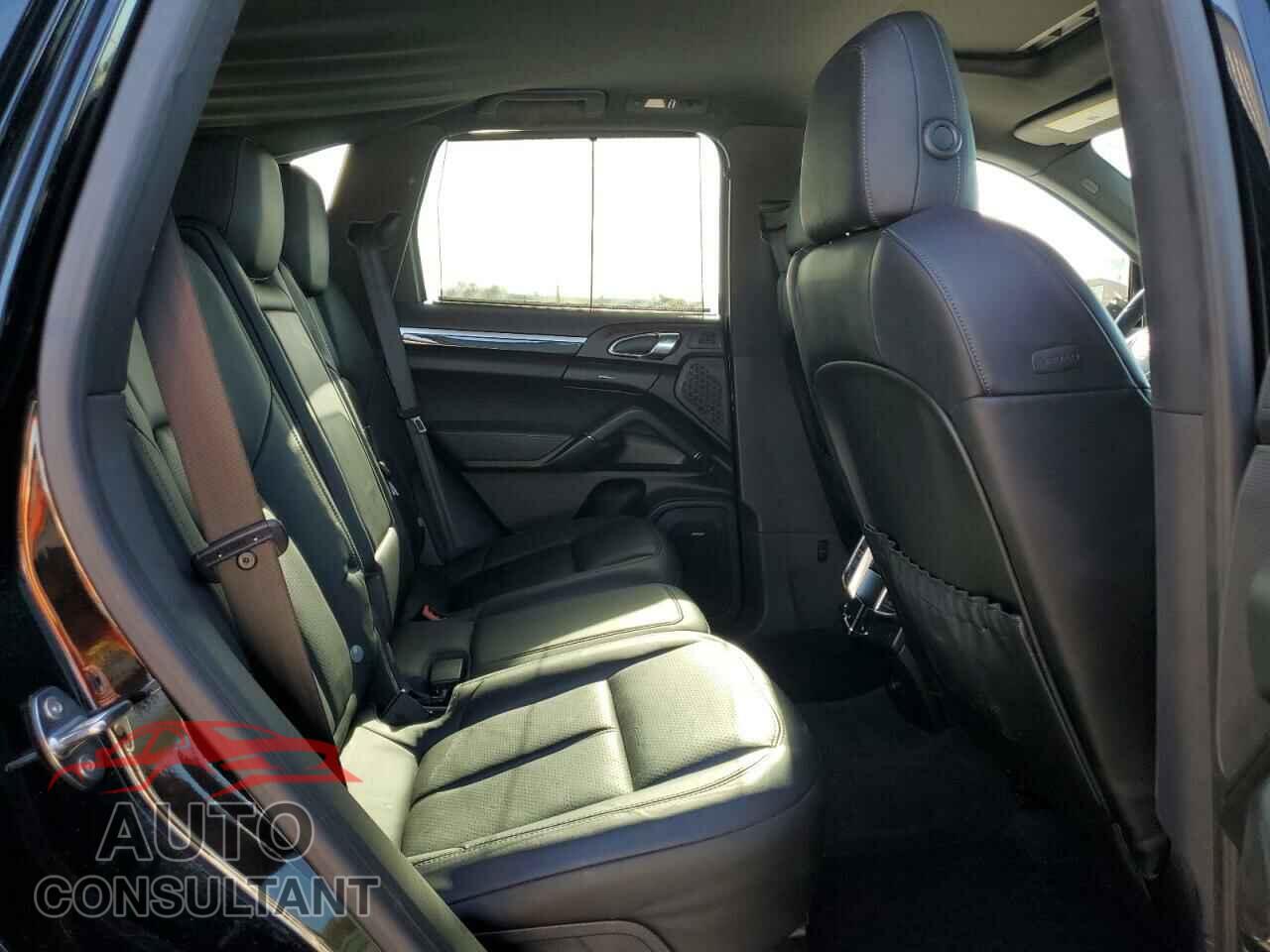 PORSCHE CAYENNE 2013 - WP1AA2A28DLA19752