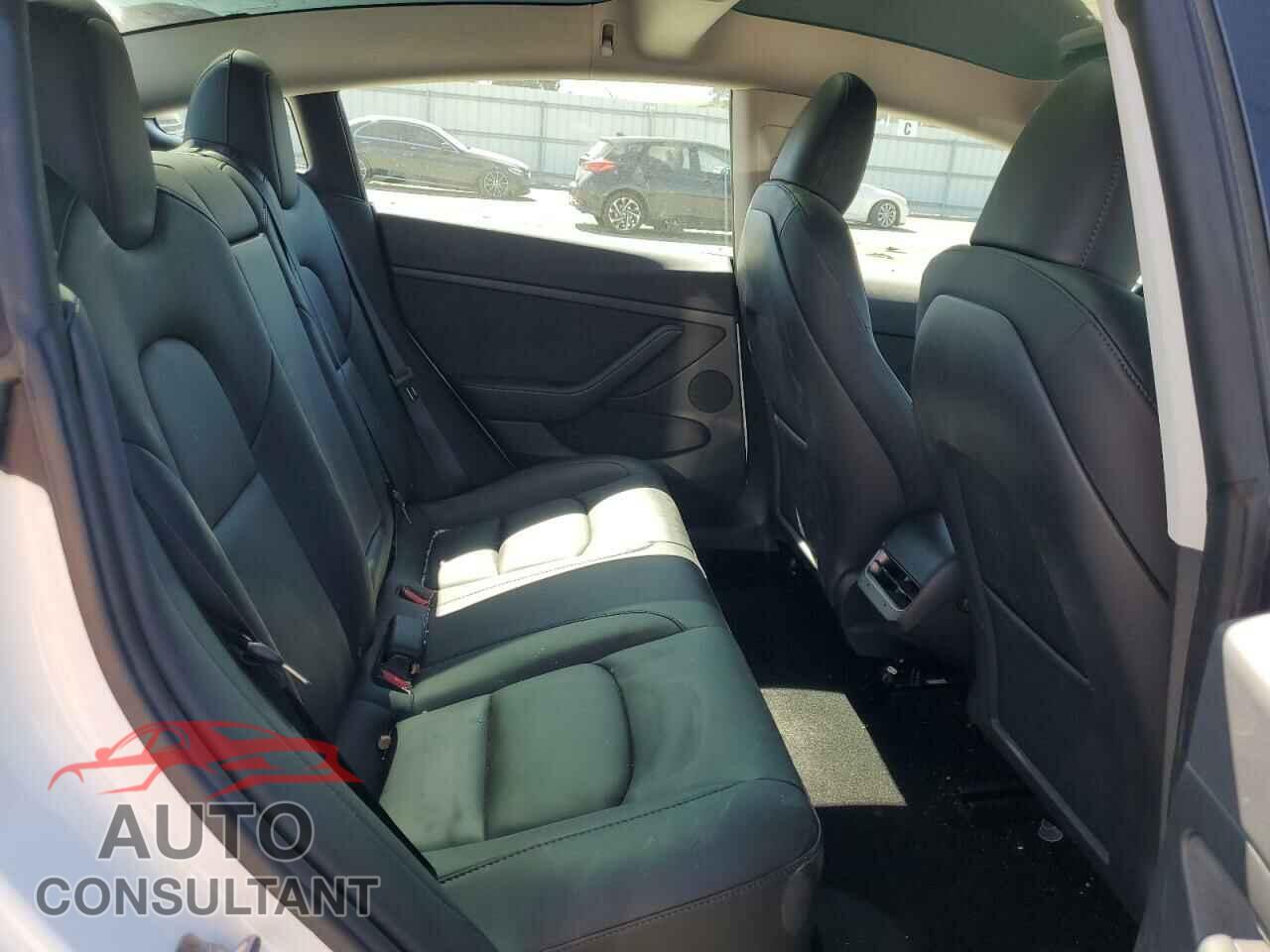 TESLA MODEL 3 2023 - 5YJ3E1EA4PF601123