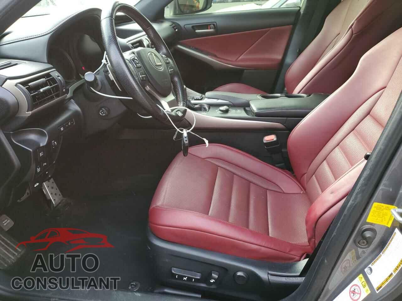 LEXUS IS 2018 - JTHBA1D20J5082791