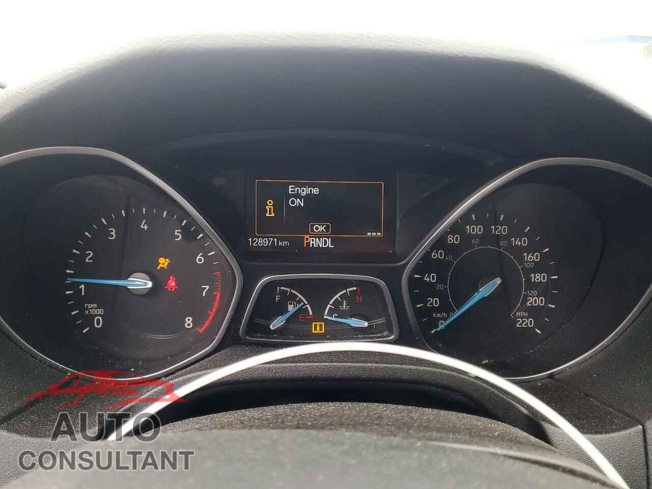 FORD FOCUS 2015 - 1FADP3F25FL332181