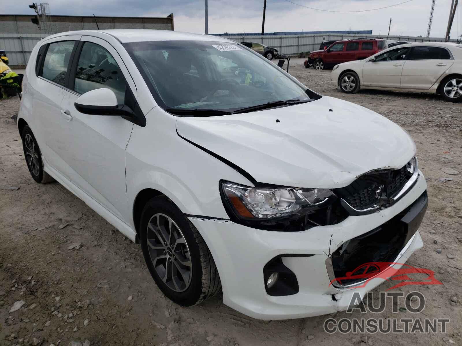 CHEVROLET SONIC 2019 - 1G1JD6SB1K4127032
