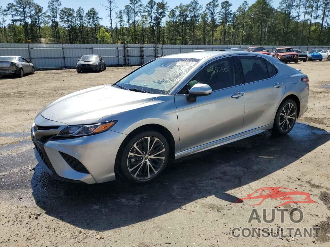 TOYOTA CAMRY 2020 - 4T1G11AK4LU975109