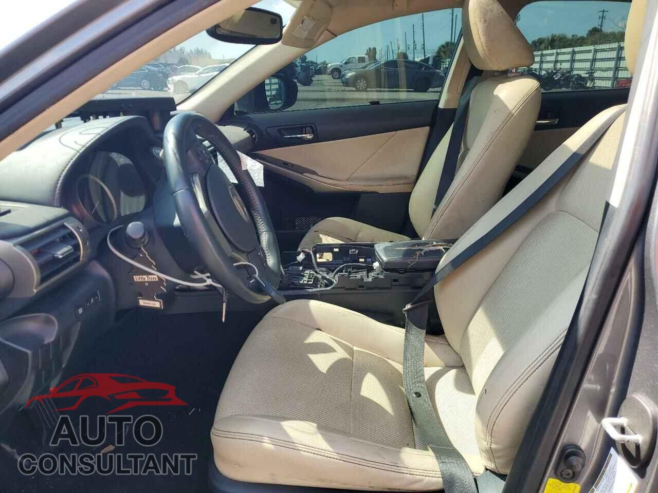 LEXUS IS 2014 - JTHBF1D25E5013134