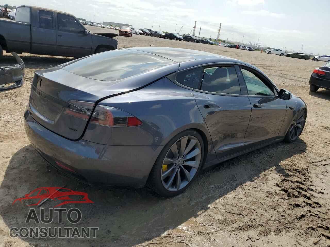 TESLA MODEL S 2017 - 5YJSA1E29HF231823