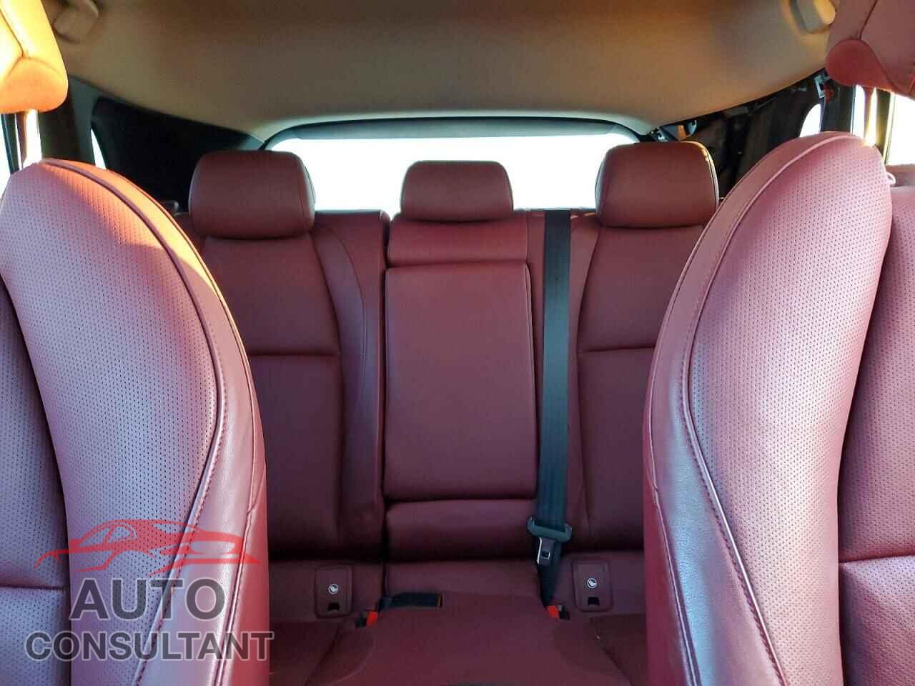 MAZDA CX30 2023 - 3MVDMBCM8PM537494