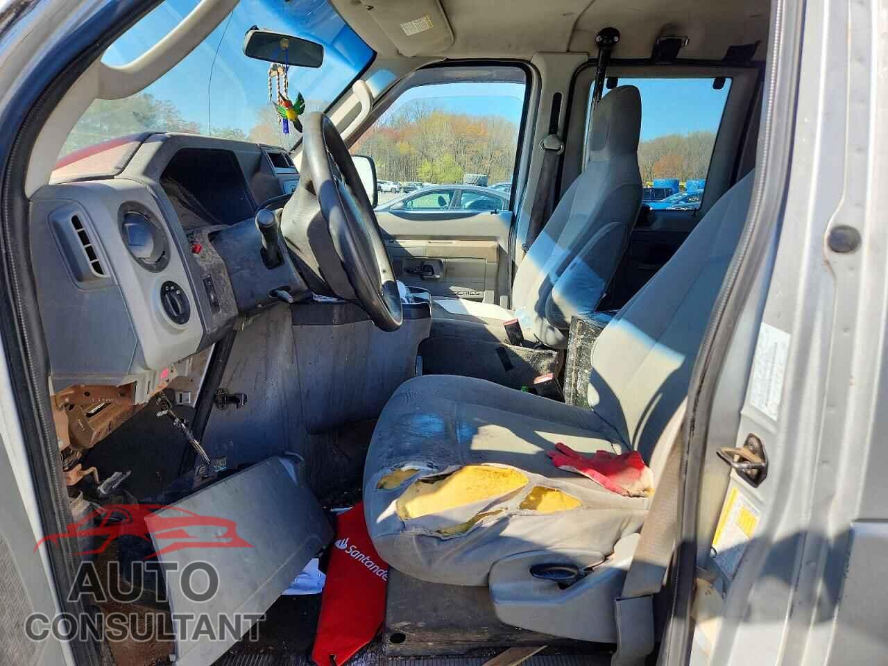 FORD ECONOLINE 2009 - 1FBNE31L49DA55594