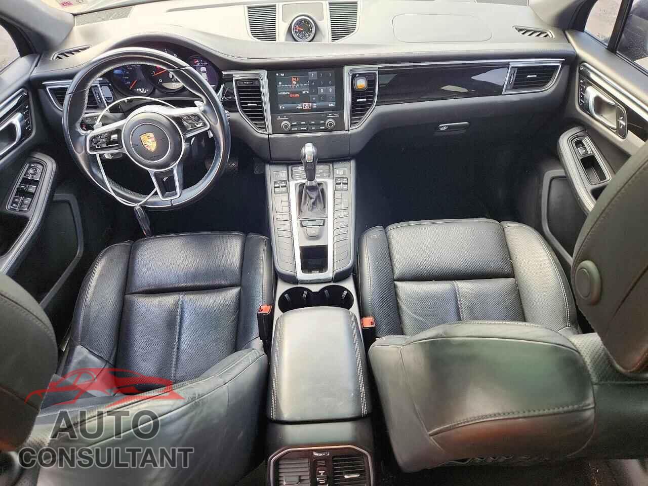 PORSCHE MACAN 2017 - WP1AA2A54HLB00182