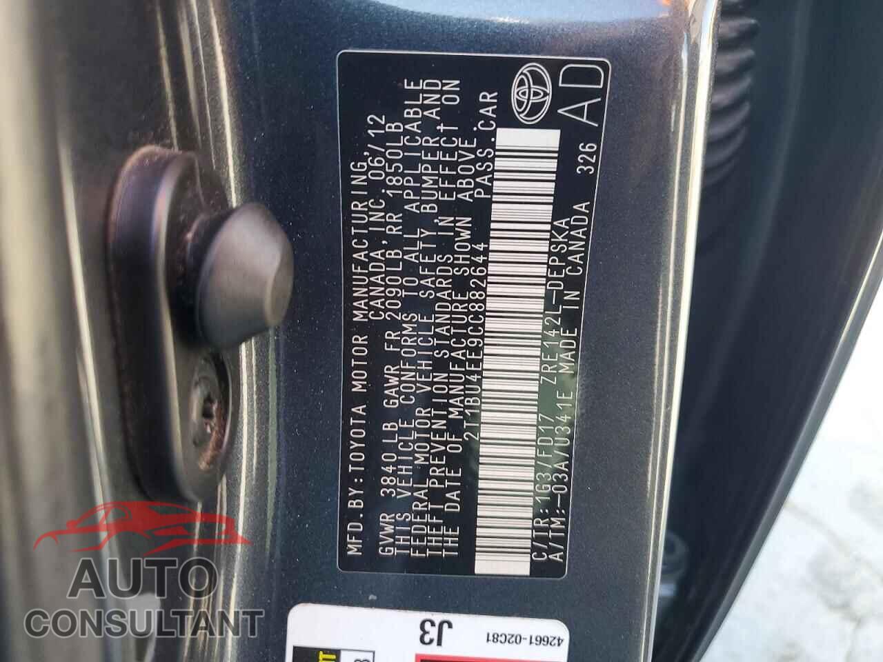 TOYOTA COROLLA 2012 - 2T1BU4EE9CC882644
