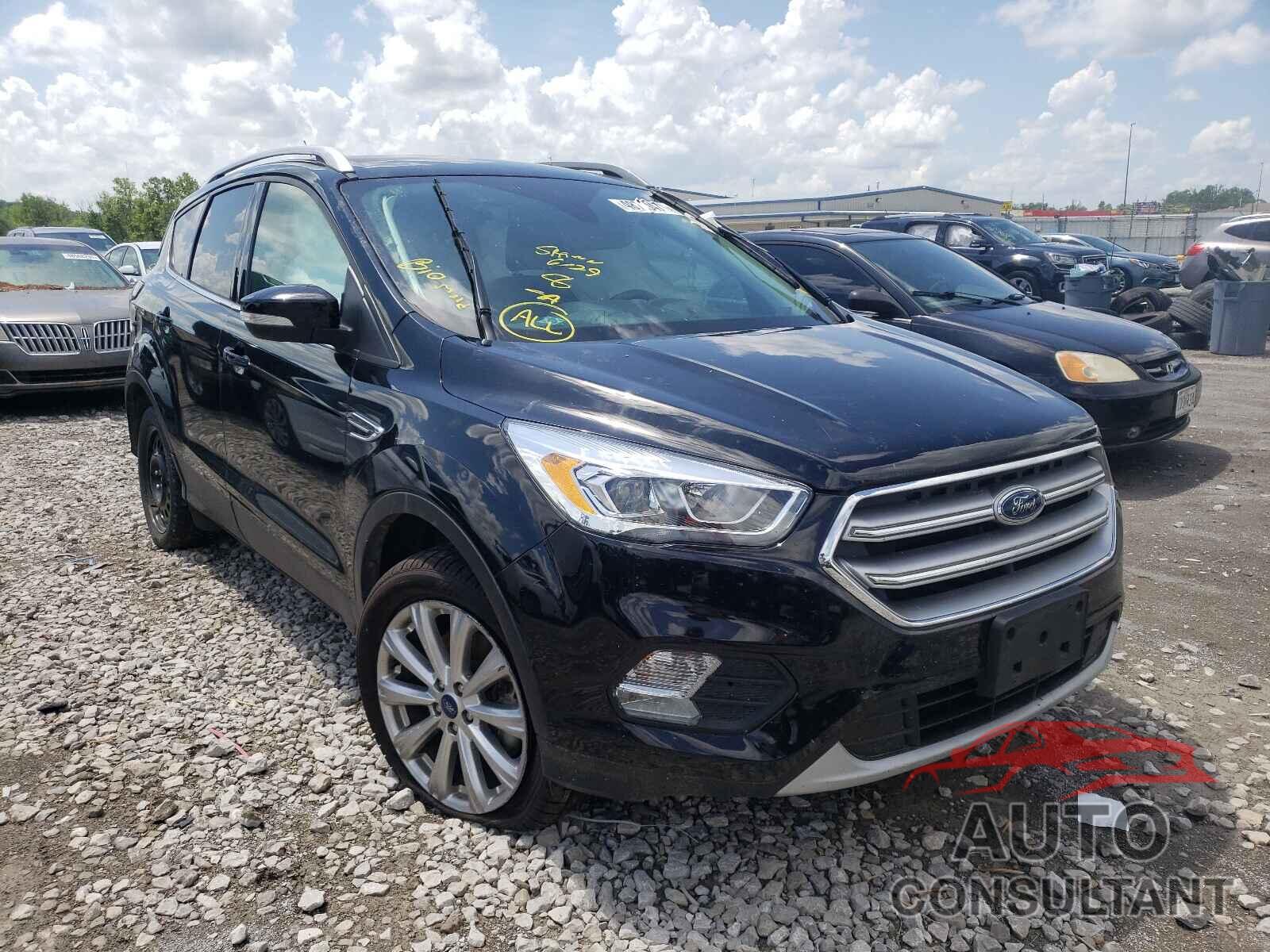 FORD ESCAPE 2017 - 1FMCU9J95HUB27331