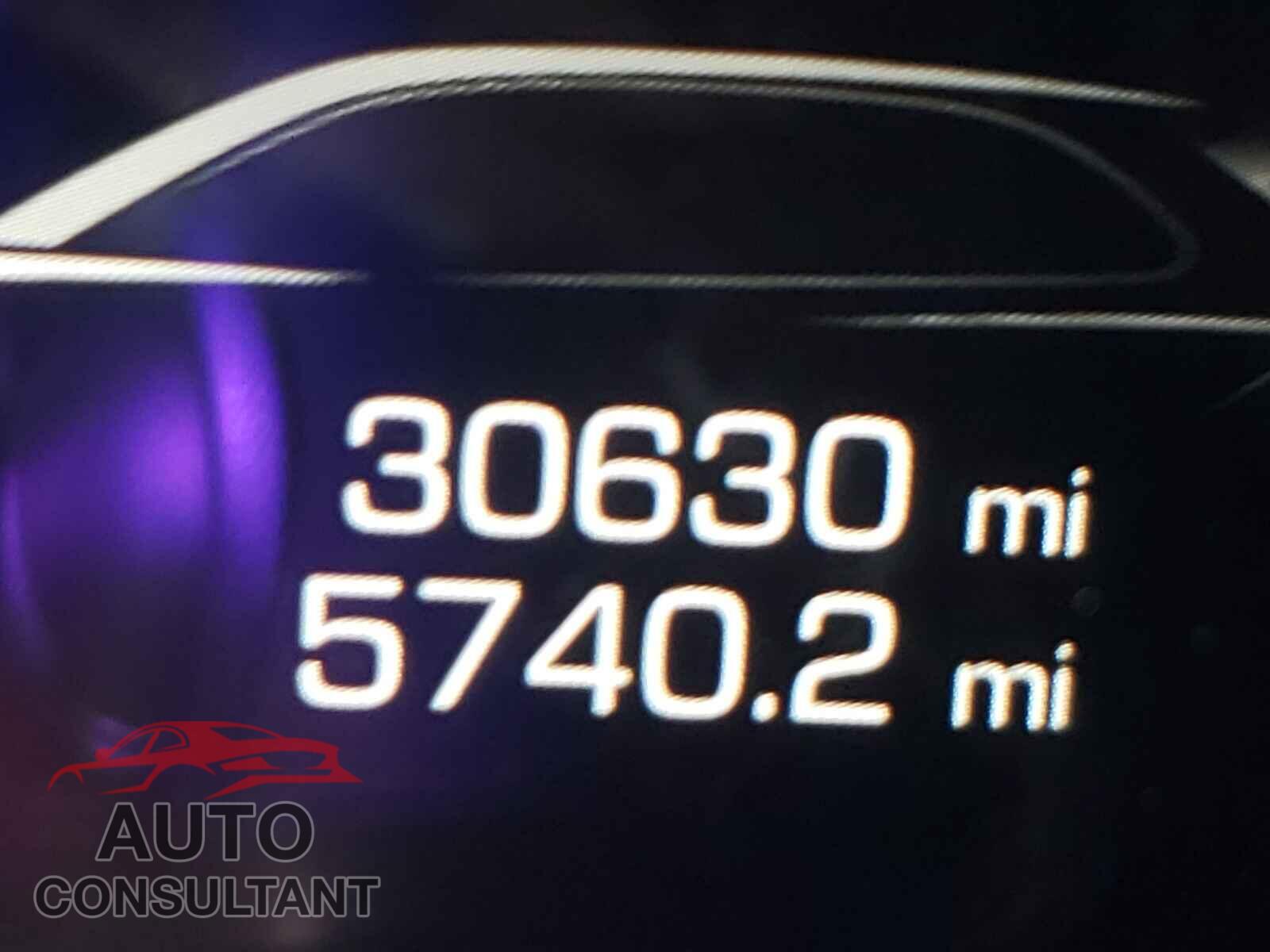 PORSCHE CAYENNE 2019 - WP1AA2AY0KDA02732